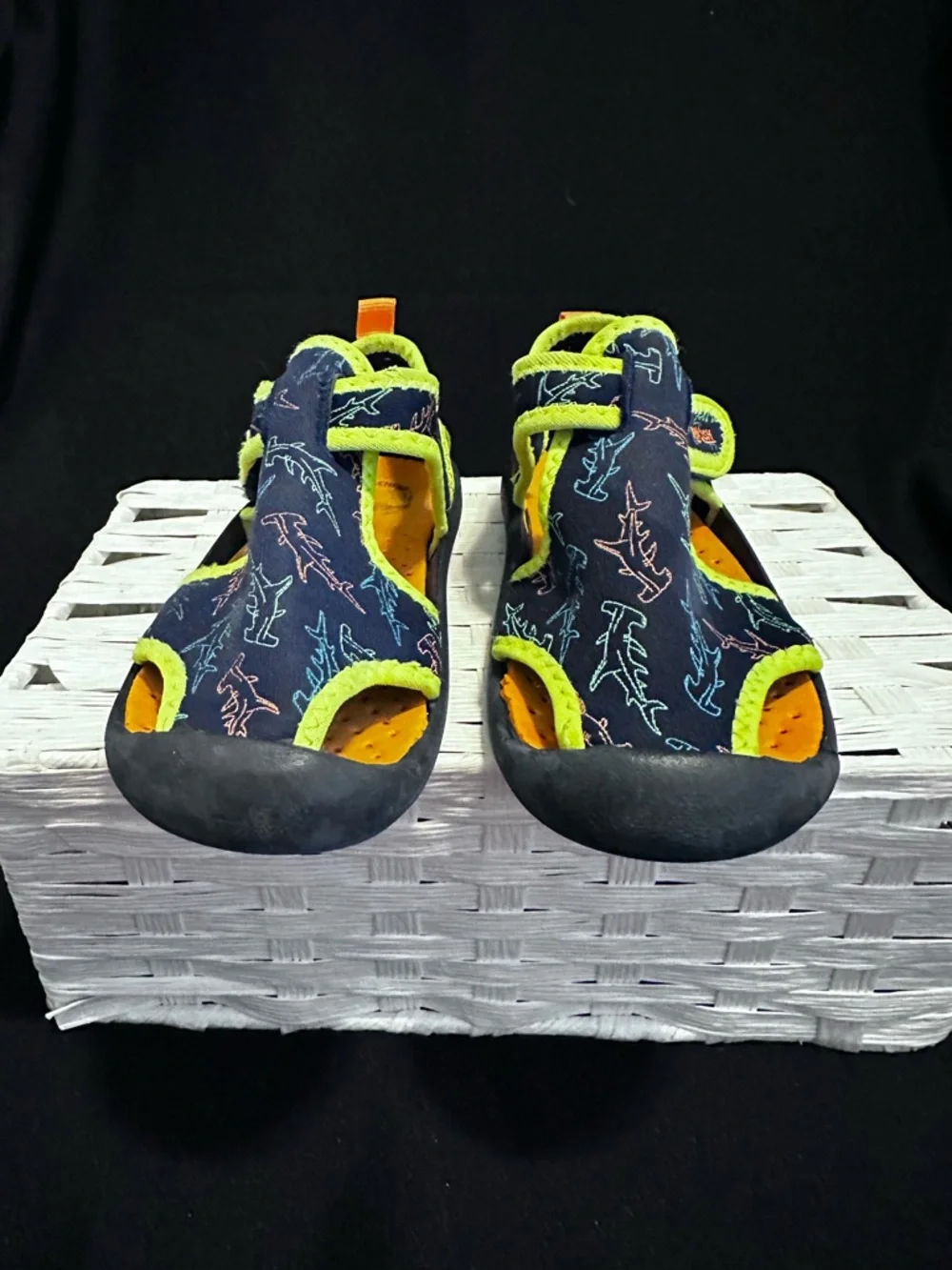 OshKosh B'gosh Navy Shark Print Water Sandals with Neon Yellow Trim Boys Sz. 11